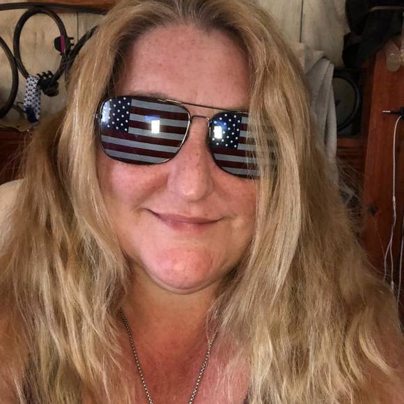 Meet your Posher, Angela - Picture 4 of 12